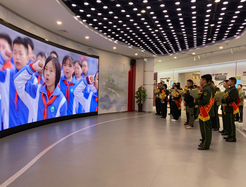 歡迎回家！ 雨山區(qū)今年首批春季退伍軍人光榮返鄉(xiāng)